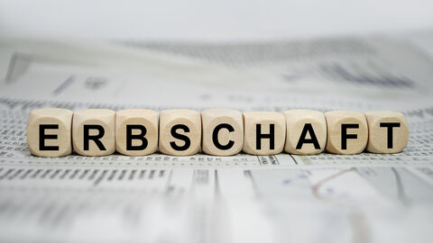 Erbschaft Würfel mit Buchstaben Erbschaft