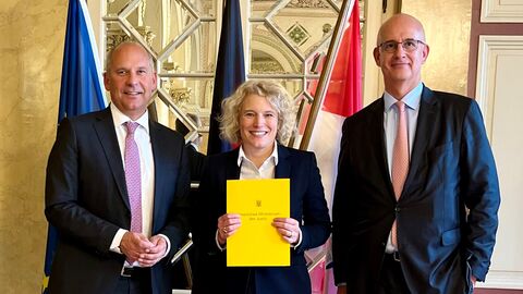 Justizminister Prof. Dr. Roman Poseck, Dr. Katrin Burckhardt und Präsident des Landgerichts Frankfurt am Main Dr. Wilhelm  Justizminister Prof. Dr. Roman Poseck, Dr. Katrin Burckhardt und Präsident des Landgerichts Frankfurt am Main Dr. Wilhelm