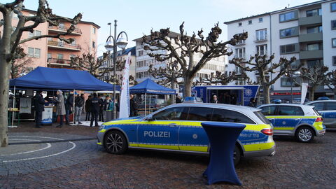 Auftakt zum Tag des Rechtsstaates Auftakt zum Tag des Rechtsstaates am Paulsplatz