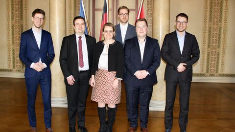 Justizstaatssekretärin trifft die ersten in der AssessorBrücke beschäftigten Assessoren