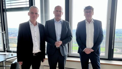 Justizminister Roman Poseck besucht das Amtsgericht Kassel Justizminister Roman Poseck besucht das Amtsgericht Kassel