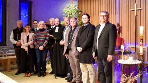Roman Poseck beim Weihnachtsbesuch der JVA Hünfeld