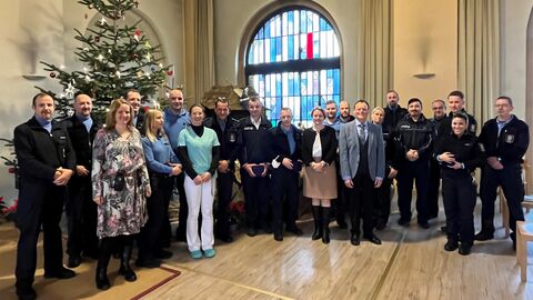 Tanja Eichner beim Weihnachtsbesuch in der JVA Butzbach