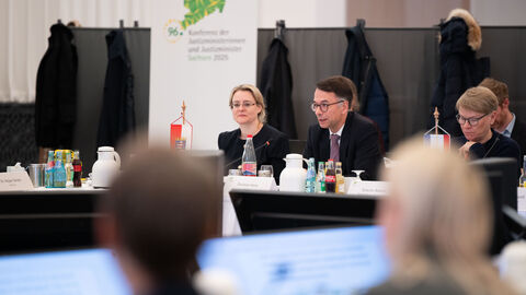 Besserer Schutz von Opfern und Kindern vor häuslicher Gewalt